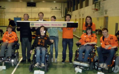 Il Lions Club Merano ospitante sostiene le Tigri su sedia a rotelle